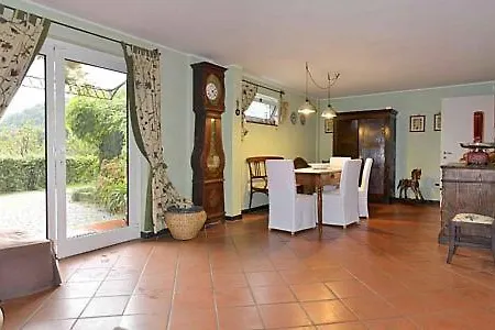 Sleeps 13 Pool Wifi Nyaraló *